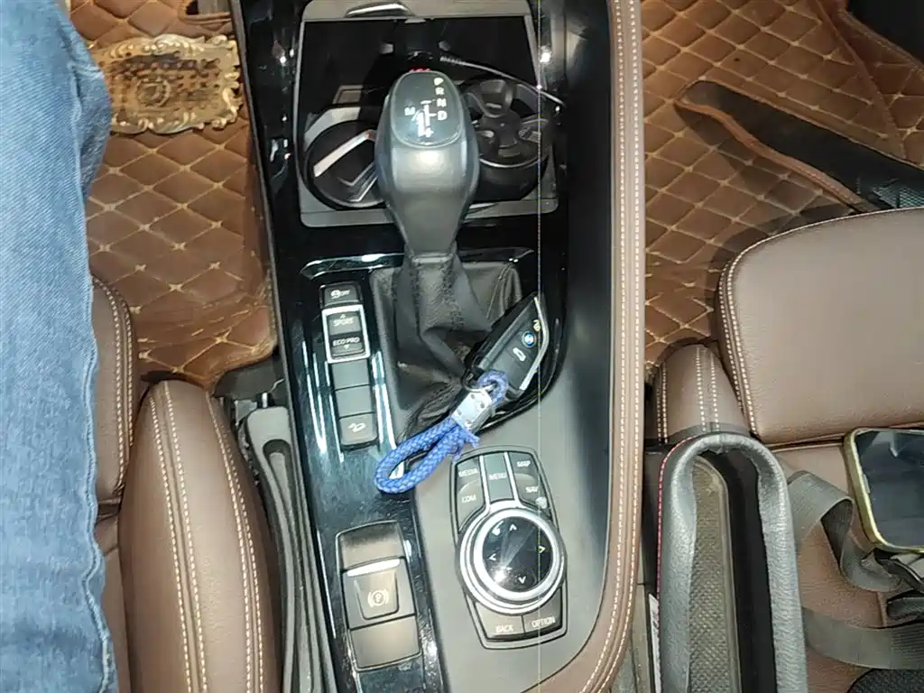 BMW X1 2018 xDrive20Li Premium Model фото 14