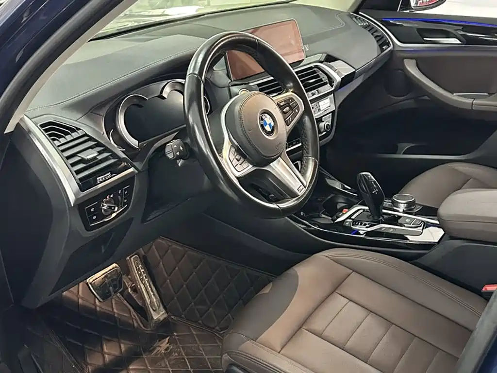Фото 13 - BMW X3