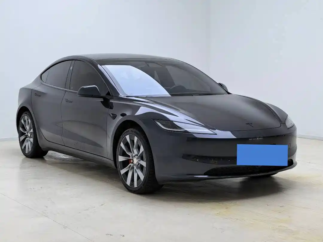 Tesla Model 3 2026 2025 Model Long Range Rear-Wheel Drive