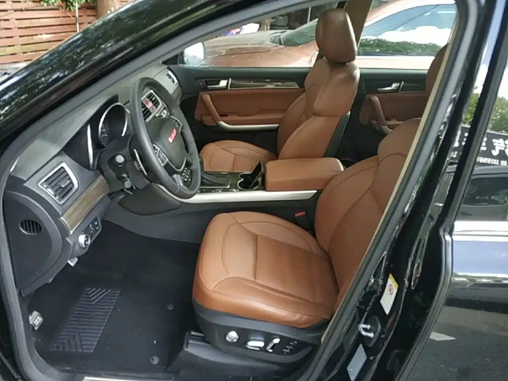 Haval H8 2015 2015 2.0T 2WD Luxury
