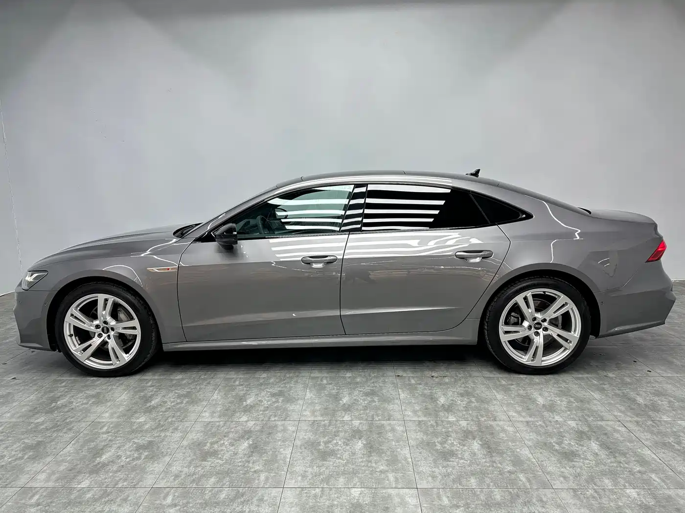 Audi A7L 2022 45 TFSI quattro S-line Wind Rider фото 21