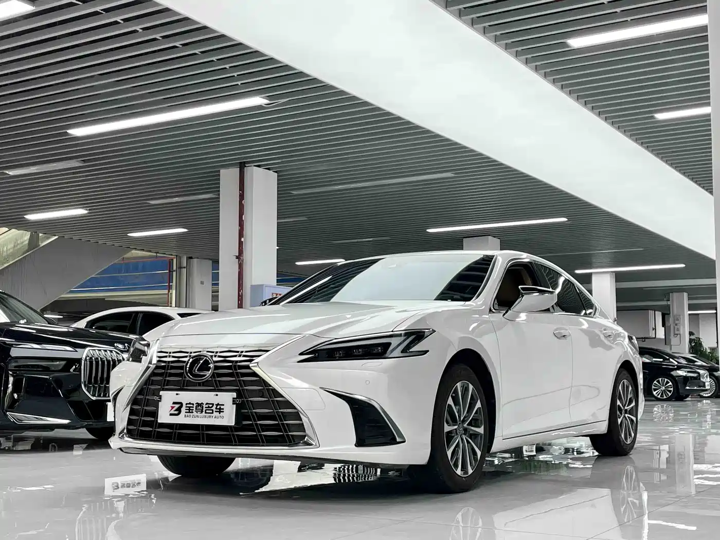 Lexus ES 2025 2025 200 Ultimate Edition