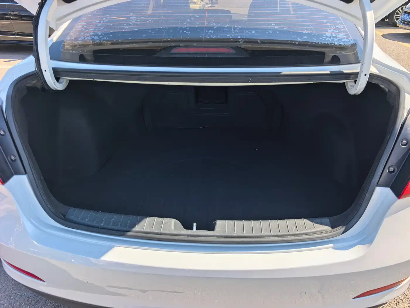 Hyundai Mistra 2014 1.8L Auto Smart GLS фото 7