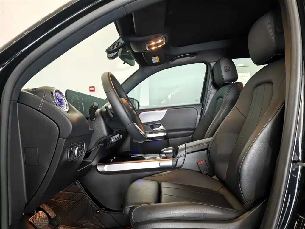 Mercedes-Benz GLB 2023 GLB 220 Dynamic фото 7
