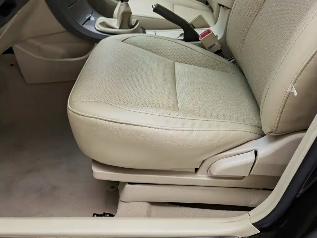 BYD L3 2012 2012 1.5L Manual Comfort