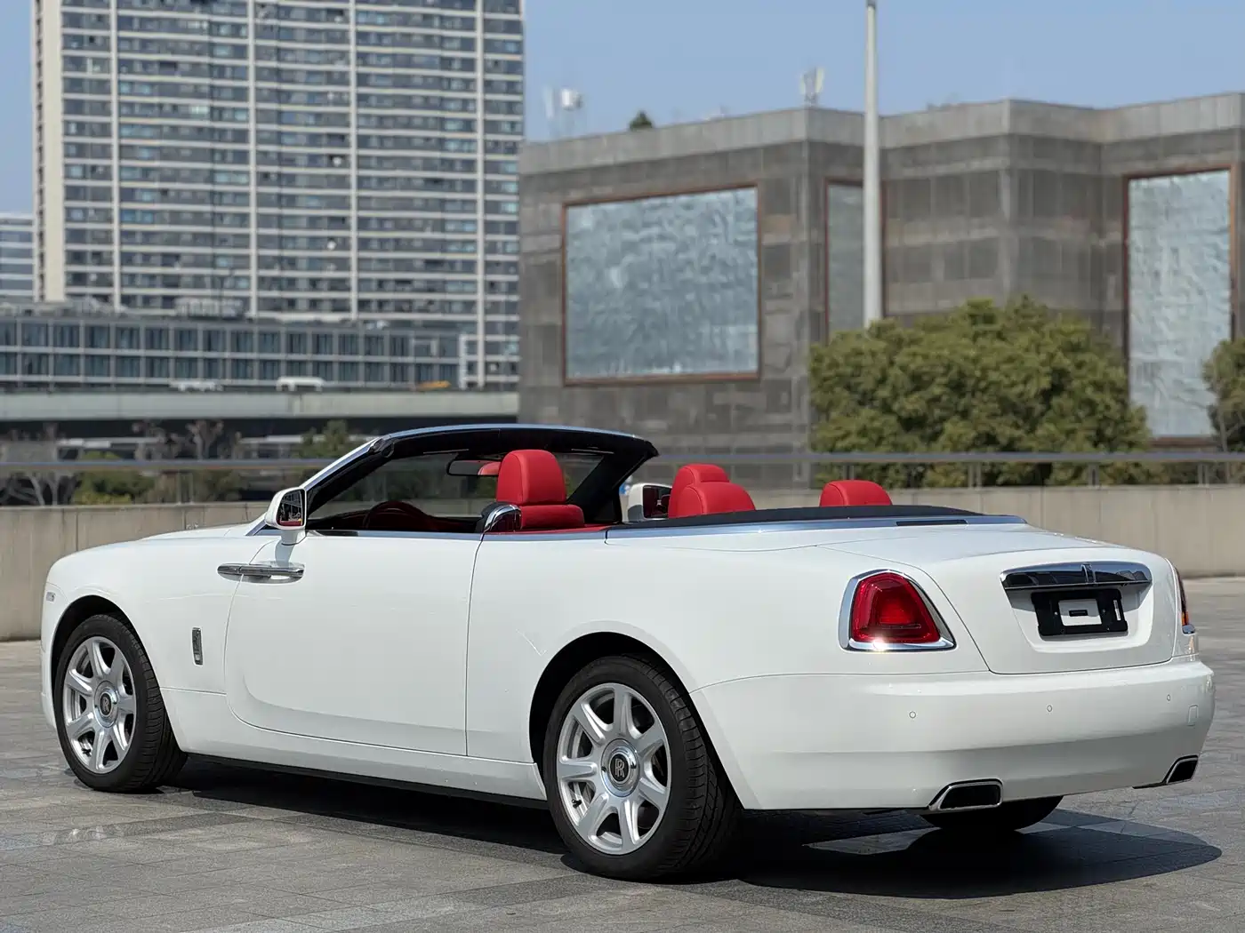 Rolls-Royce Dawn 2019 2015 6.6T Standard