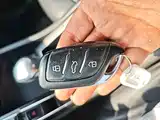 Фото 9 - Roewe i5