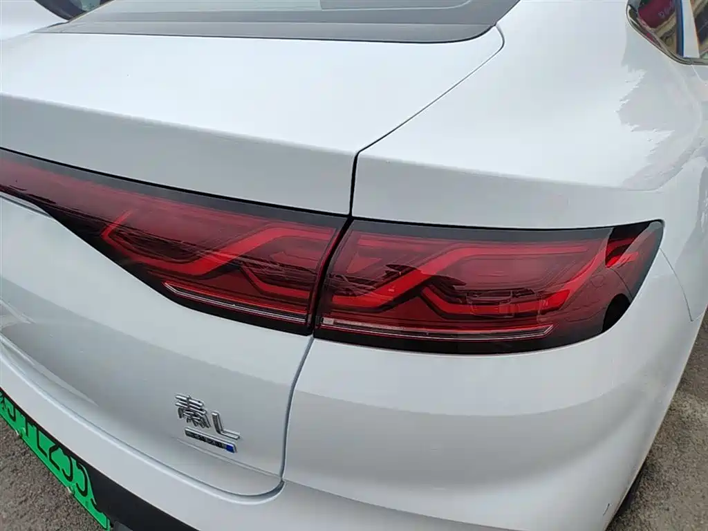 BYD Qin L 2025 DM-i Smart Drive Edition 80KM Leading фото 8