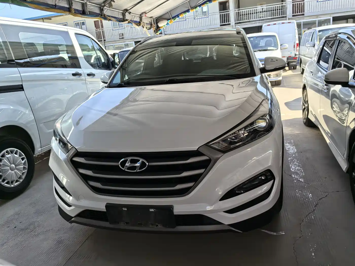 Hyundai Tucson 2015 1.6T Dual Clutch 2WD Smart фото 2