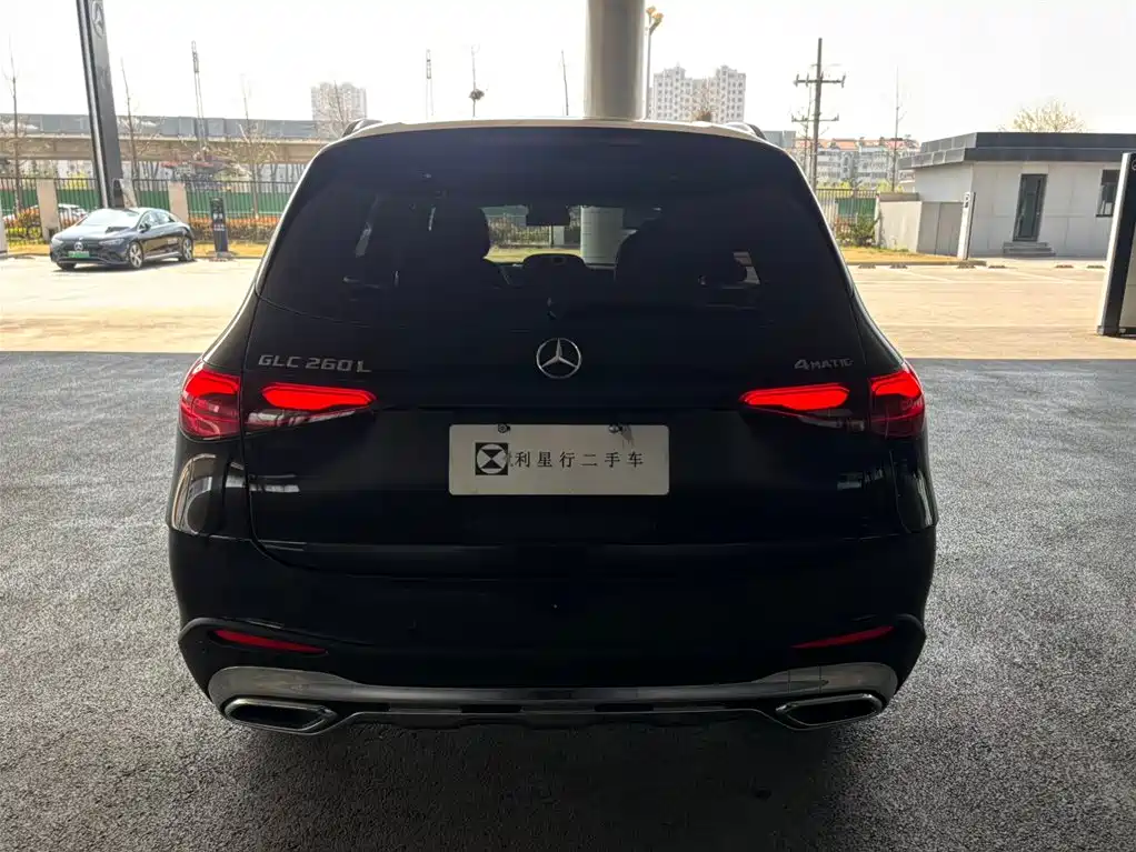 Mercedes-Benz GLC 2024 GLC 260 L 4MATIC Luxury 5-seater фото 5