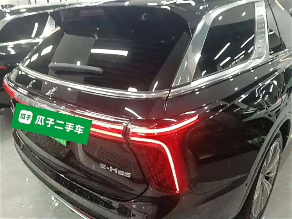 Hongqi E-HS9 2022 690km Qi Xiang Edition (6-seater) фото 7