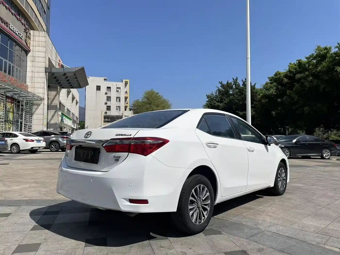 Toyota Corolla 2017 Facelift 1.2T S-CVT GL фото 11