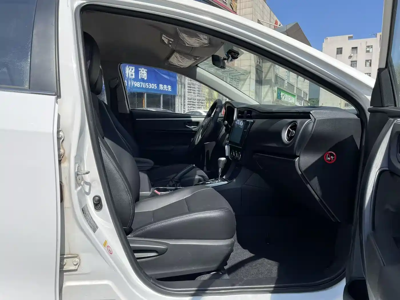 Toyota Corolla 2017 Facelift 1.2T S-CVT GL фото 6