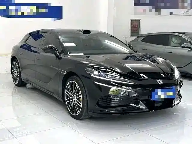 DENZA Z9 GT