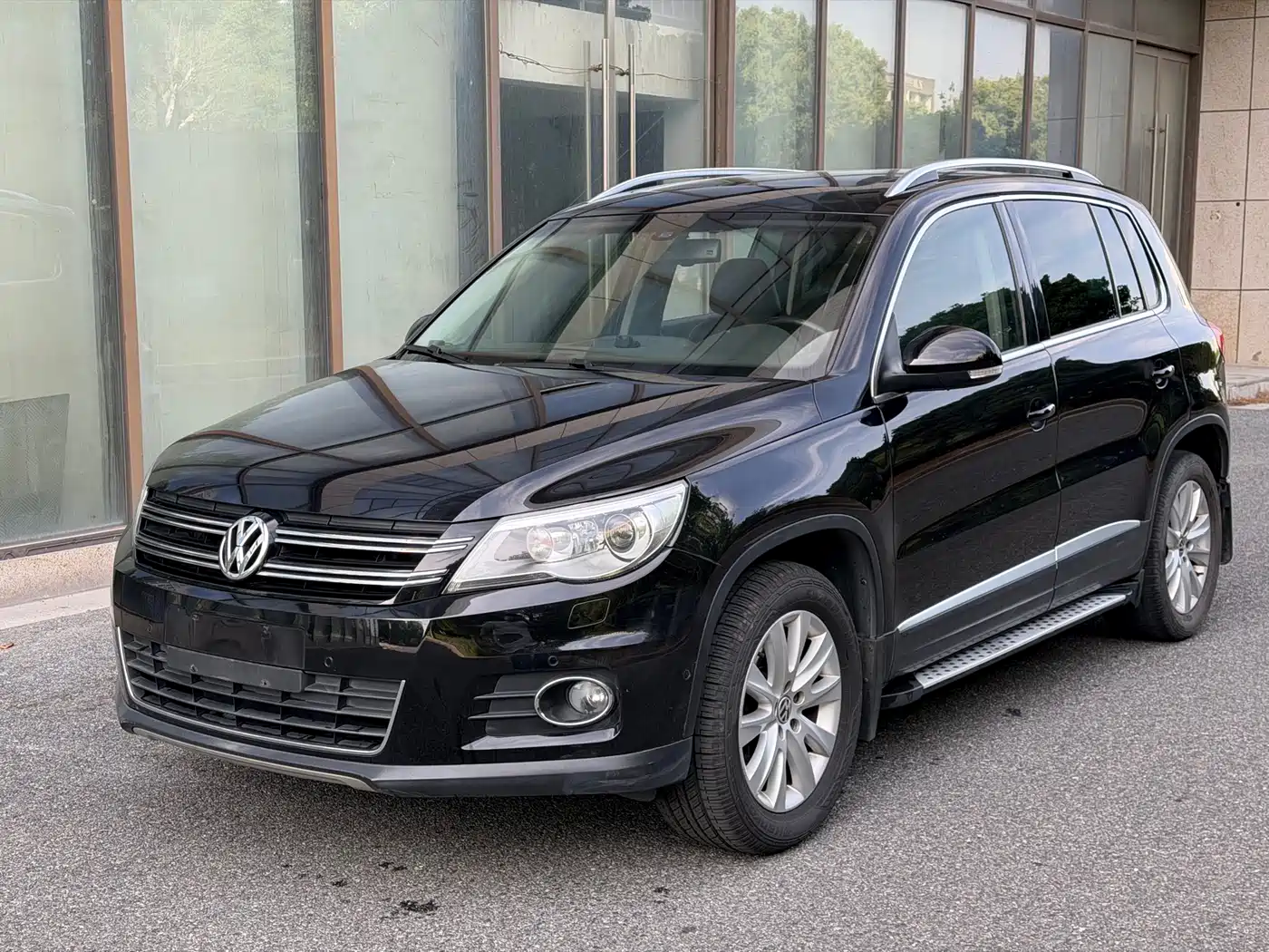 Volkswagen Tiguan 2010 2.0TSI Automatic AWD Flagship Navigation
