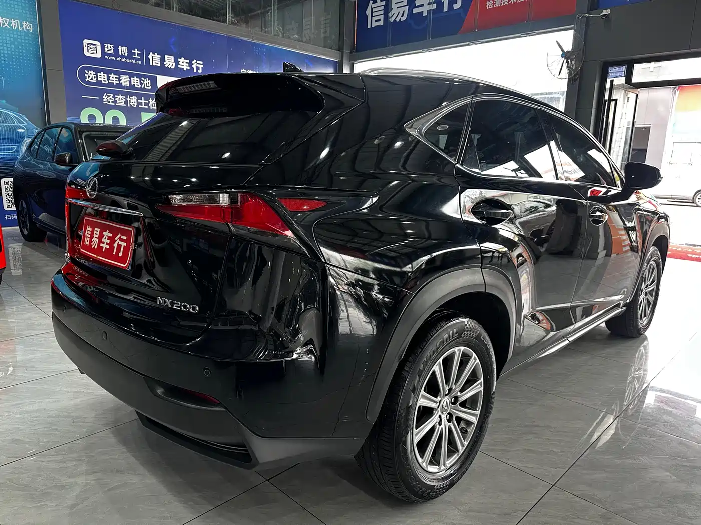 Lexus NX 2016 200 AWD F Sport фото 15