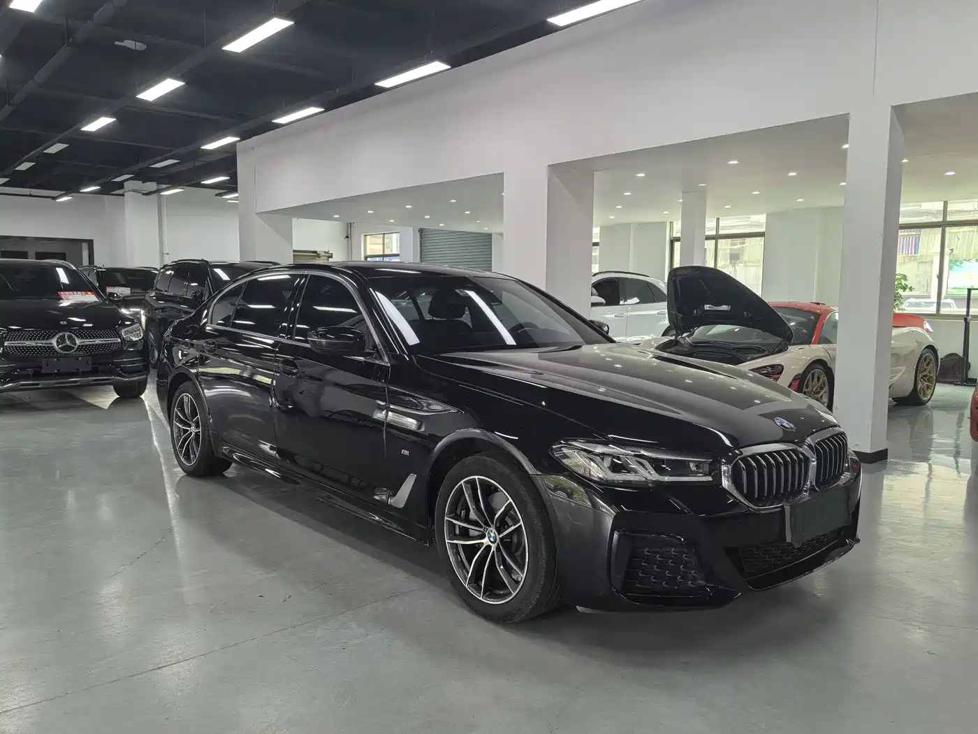 BMW 5 Series 2022 Facelift 525Li M Sport Package фото 3