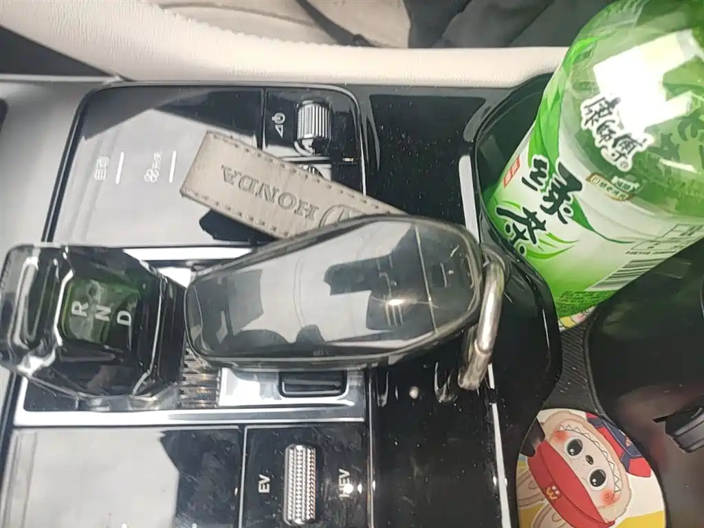 BYD Song PLUS PHEV 2025 DM-i 112KM Honor фото 9