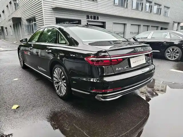 Audi A8, фото 4