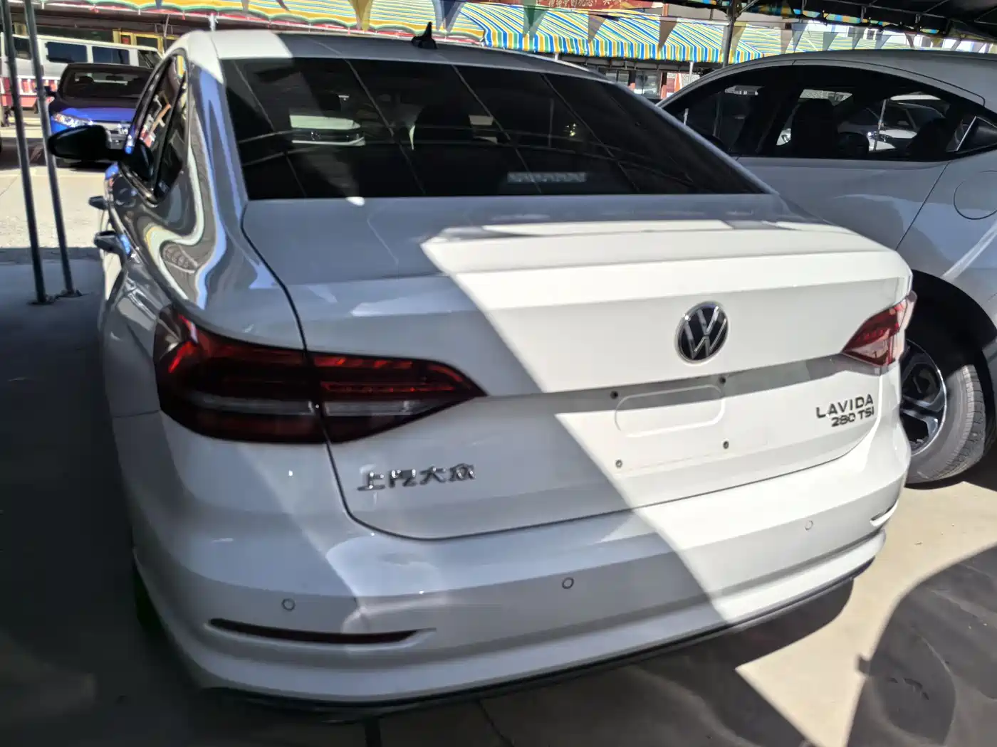 Volkswagen Lavida 2021 280TSI DSG Luxury Edition фото 5