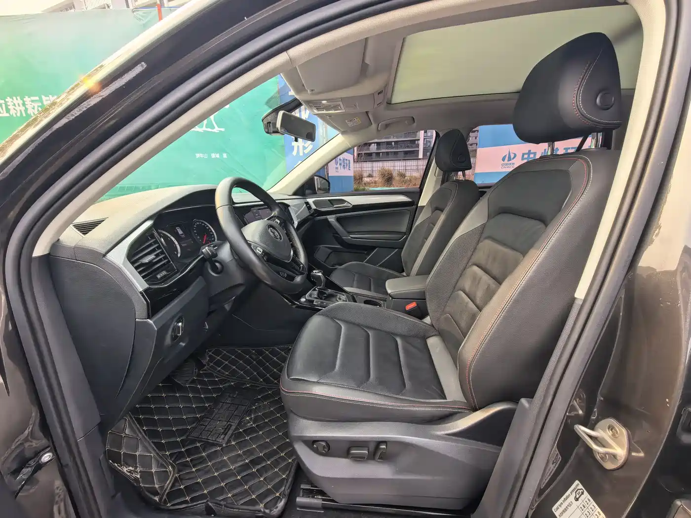 Volkswagen Tayron 2019 330TSI 2WD Luxury China VI фото 5