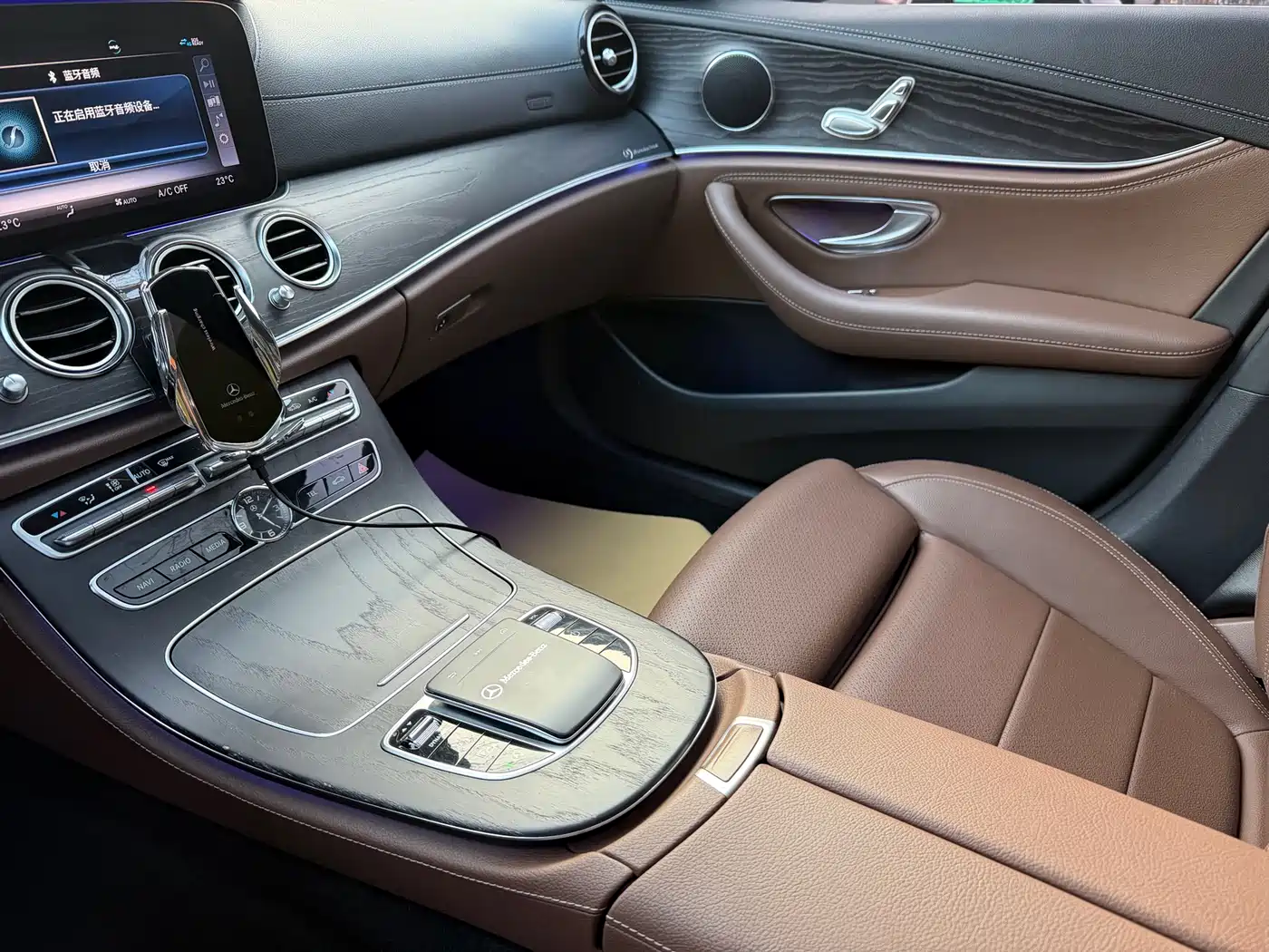 Mercedes-Benz E-Class 2019 E 260 L фото 10