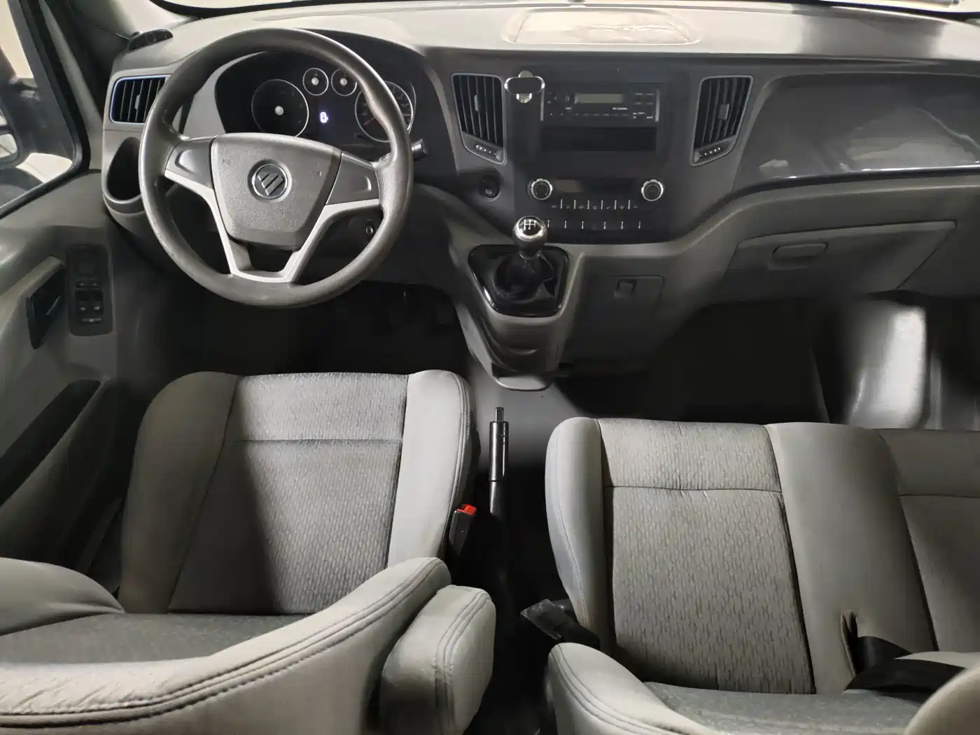 Foton Tuyano 2019 2017 2.5T Facelift E Commercial Short Wheelbase 4J25TC3