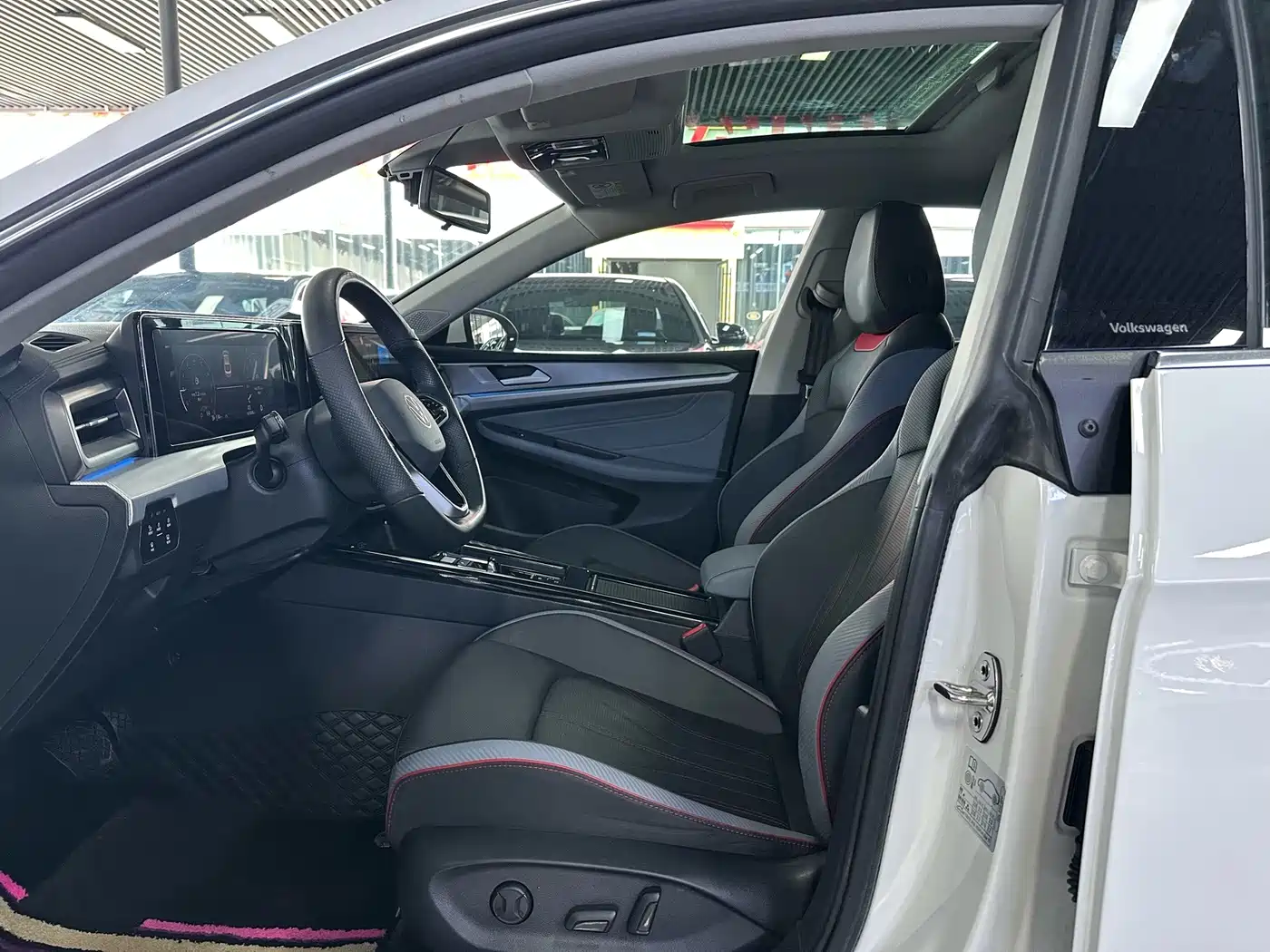 Volkswagen Lamando, миниатюра 7