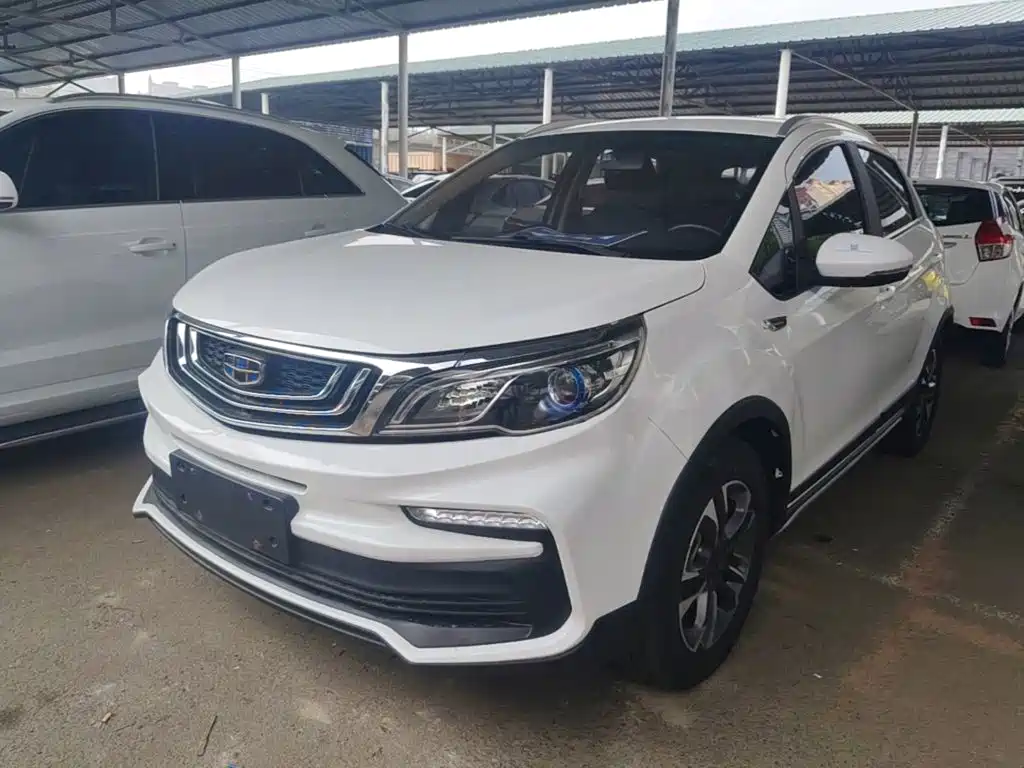 Фото 1 - Geely Vision X3