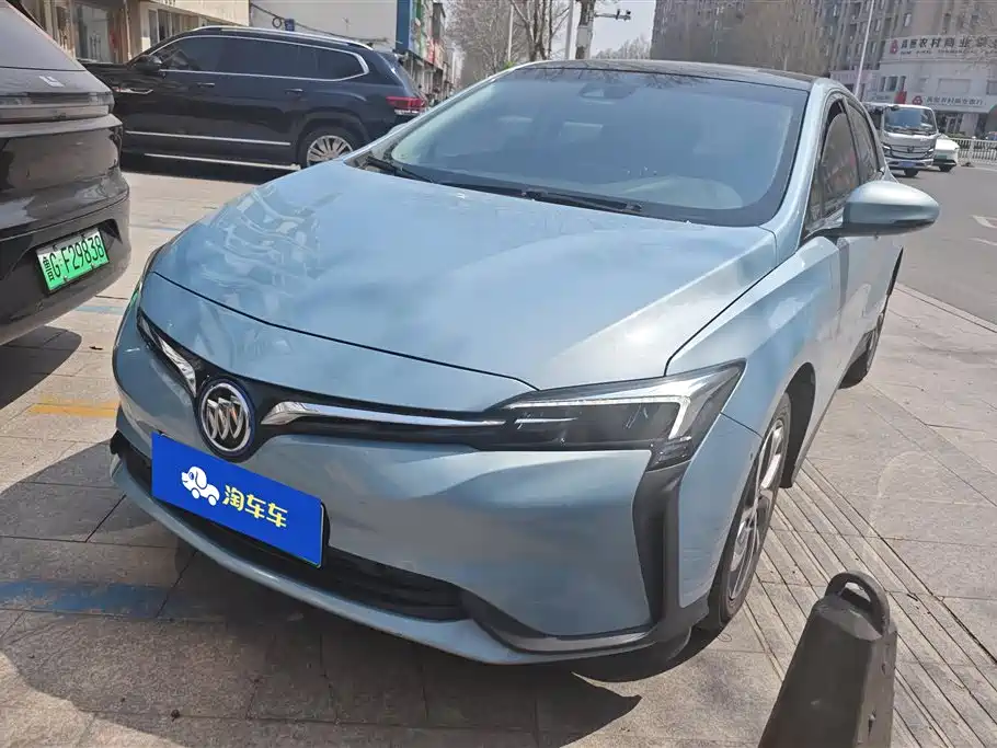 BUICK SLIGHTLY BLUE 6