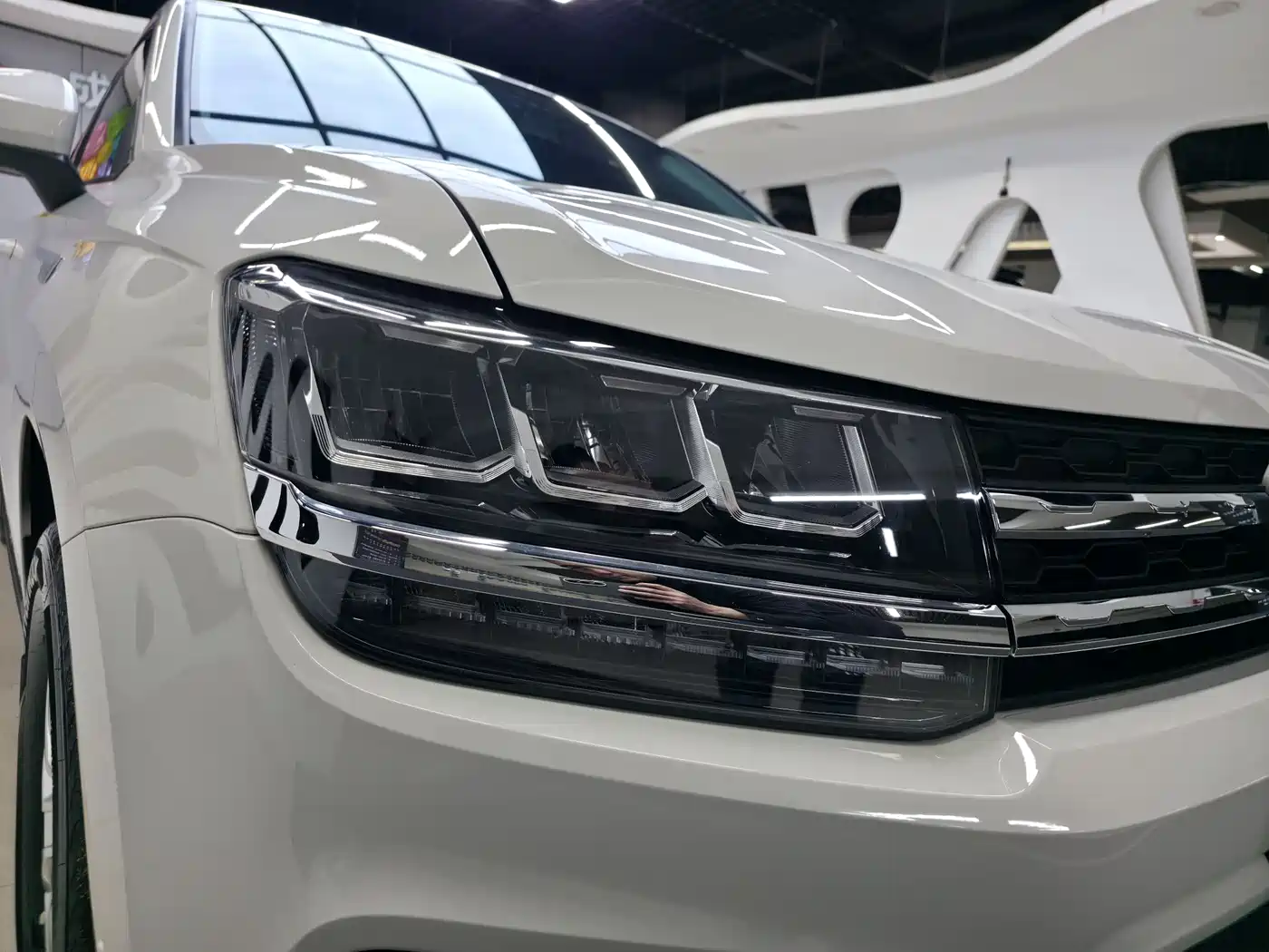 VOLKSWAGEN TUYUE