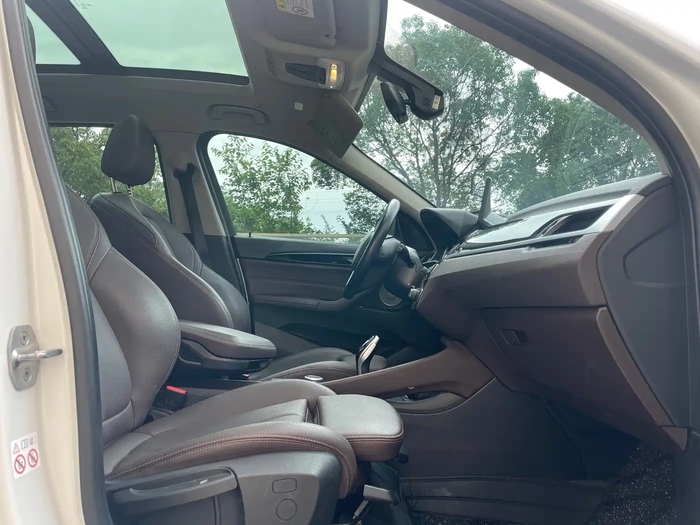 BMW X1 2022 sDrive20Li Fashion фото 14