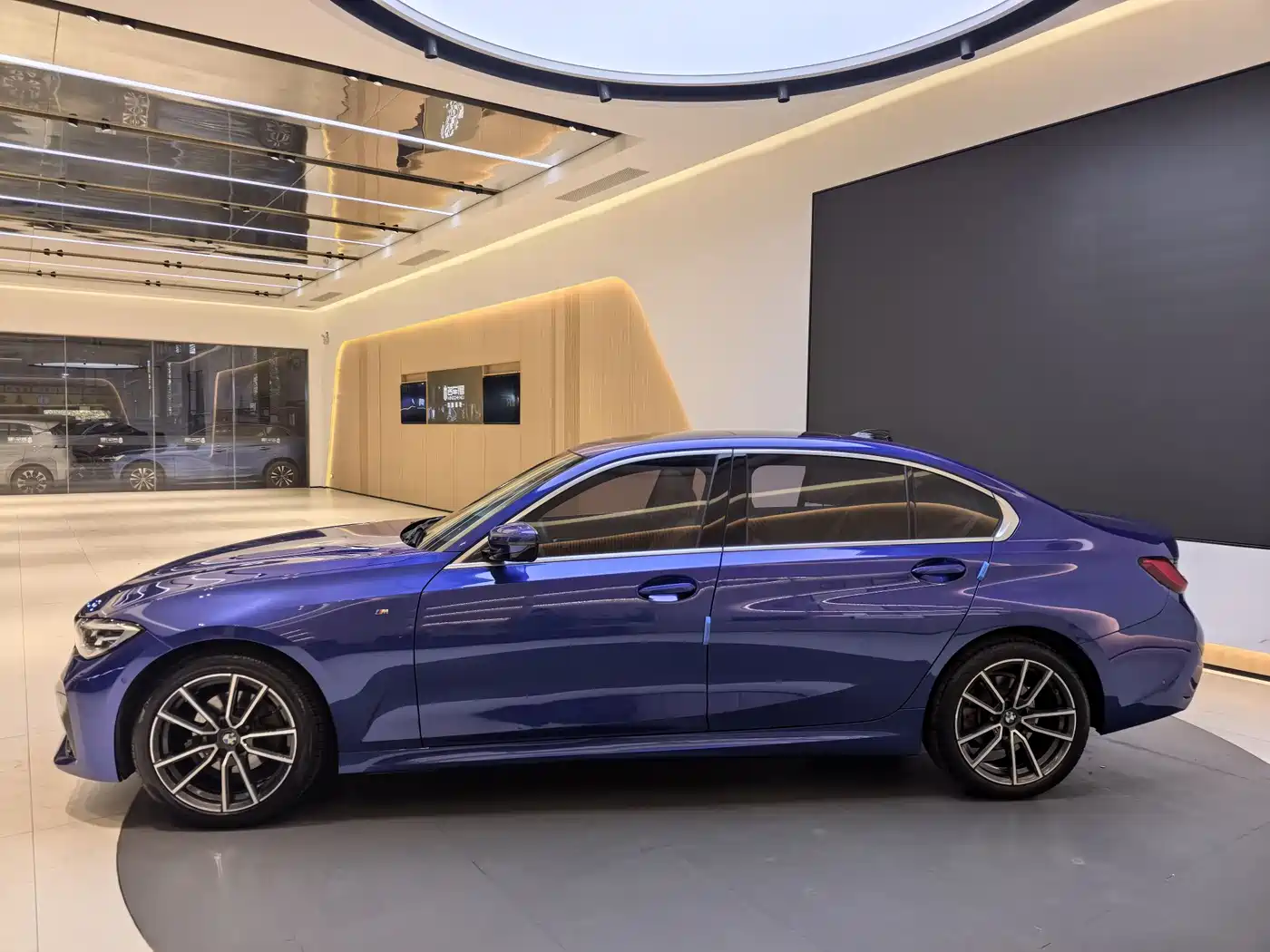 BMW 3 Series 2020 325Li M Sport Package фото 7