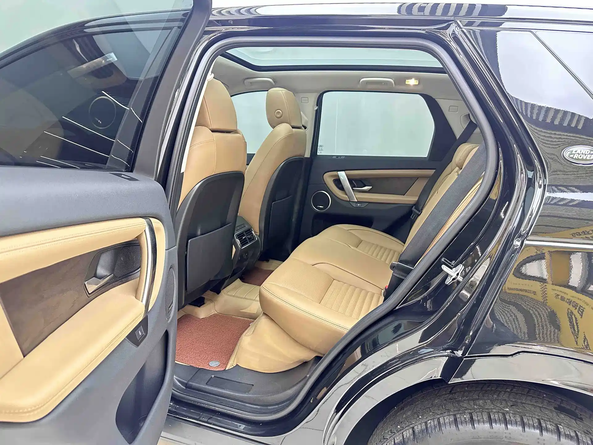 Photo 12 - Land Rover Discovery Sport