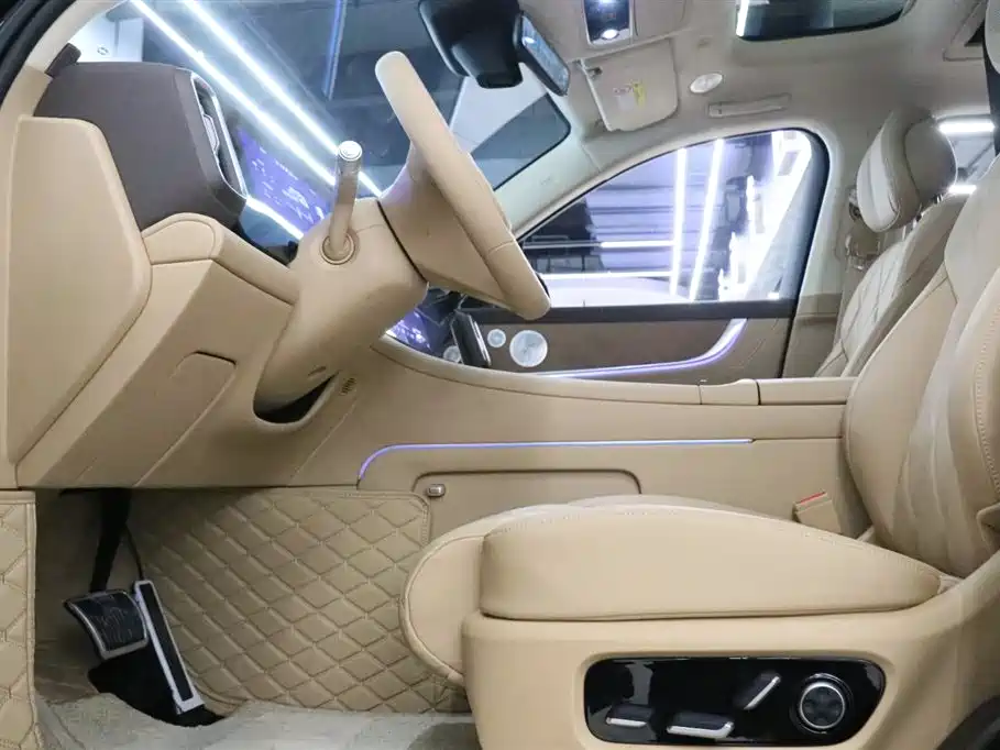 AITO Wenjie AITO M9 2026 2026 Extended Range Ultra Edition 52kWh 5-seater