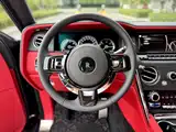 Photo 10 - Rolls-Royce Cullinan