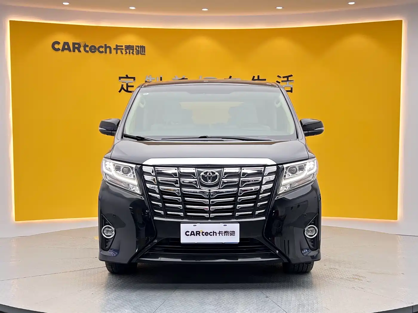 Toyota Alphard 2015 3.5L Luxury Edition фото 2