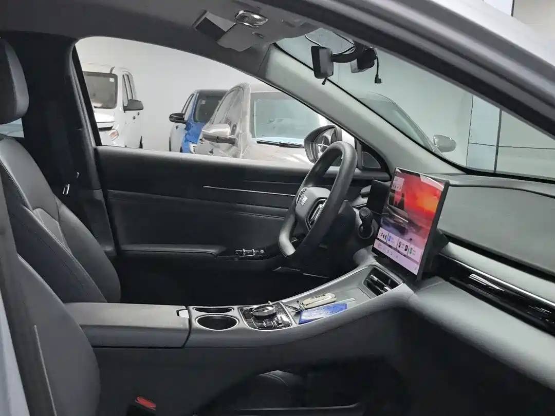 GEELY GALAXY GALAXY L6