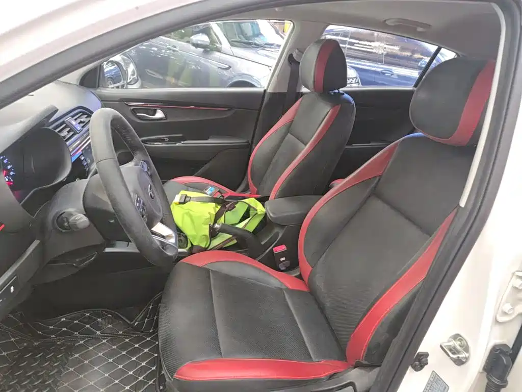 Kia KX CROSS 2019 2018 1.6L Automatic Smart Sunroof Edition
