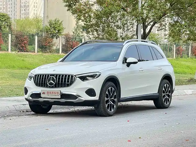 Mercedes-Benz GLC 2024 GLC 260 L 4MATIC Dynamic 5-seater