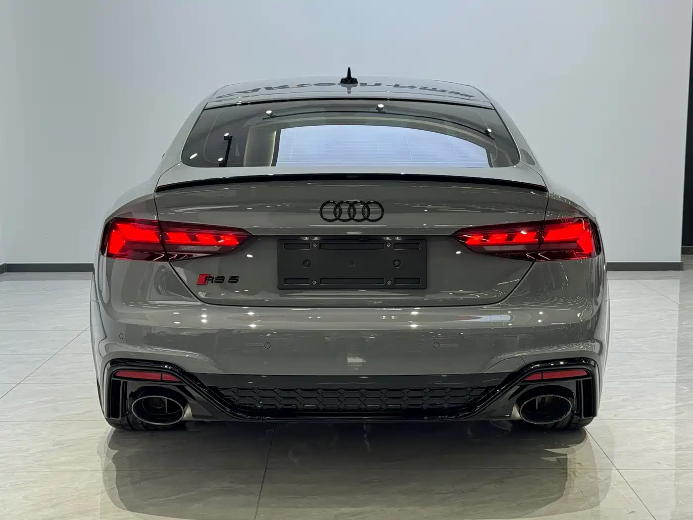 AUDI RS5