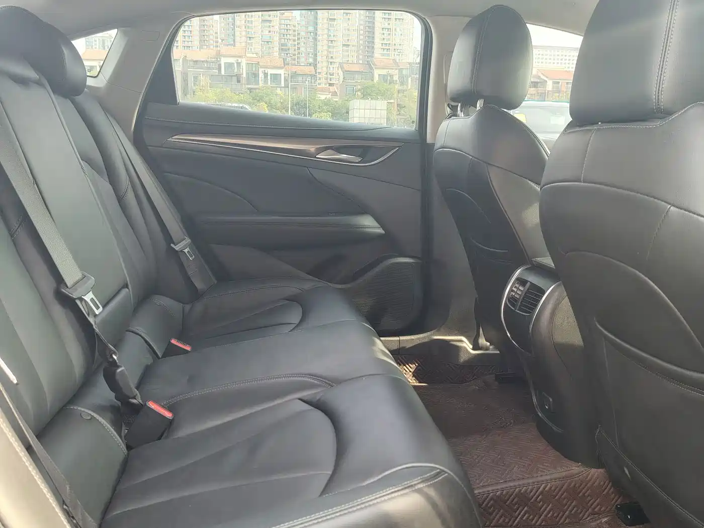Фото 6 - Buick LaCrosse