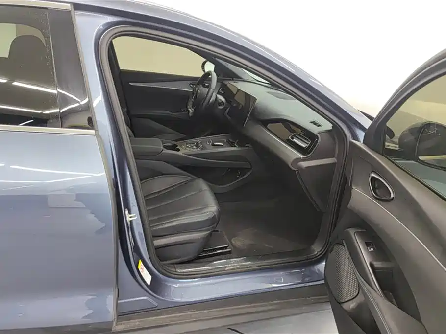 BYD SEAL 06 NEW ENERGY