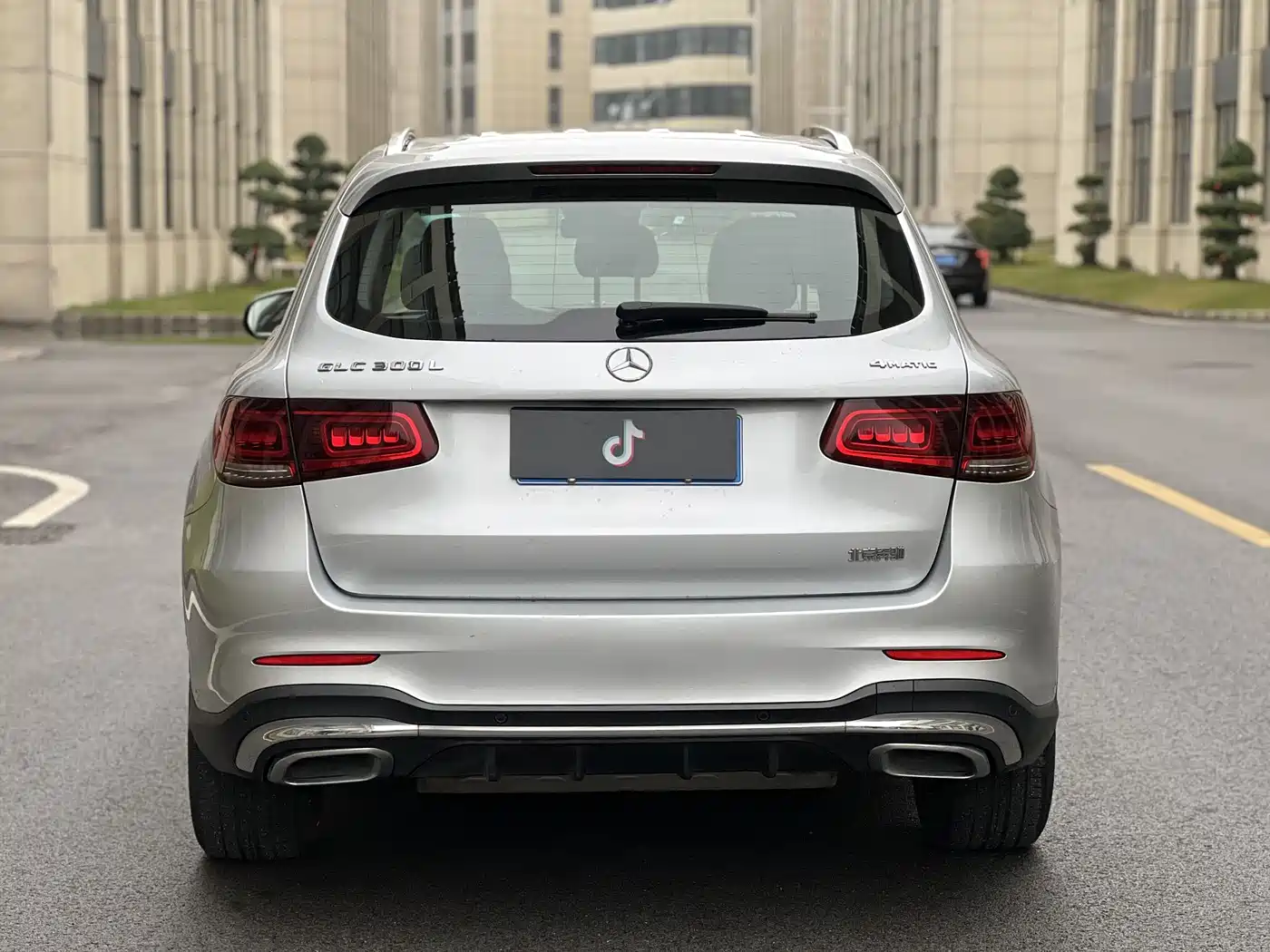 Mercedes-Benz GLC 2020 Facelift GLC 300 L 4MATIC Dynamic фото 13