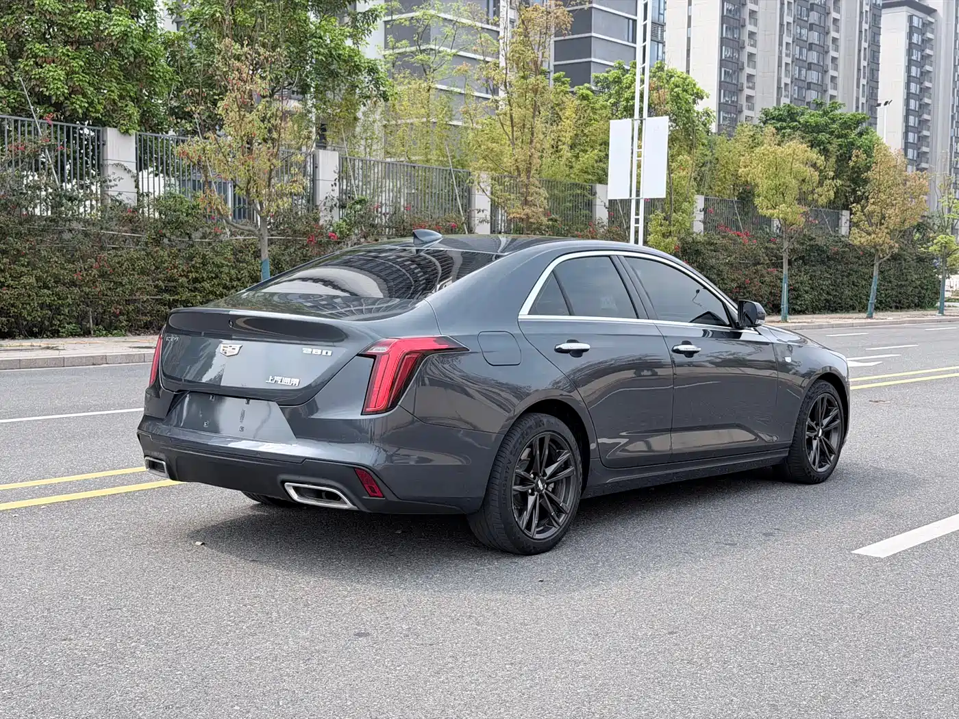 CADILLAC CT4