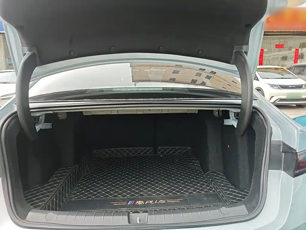 BYD Qin PLUS 2026 2026 EV Smart Drive Edition 510KM Progressive