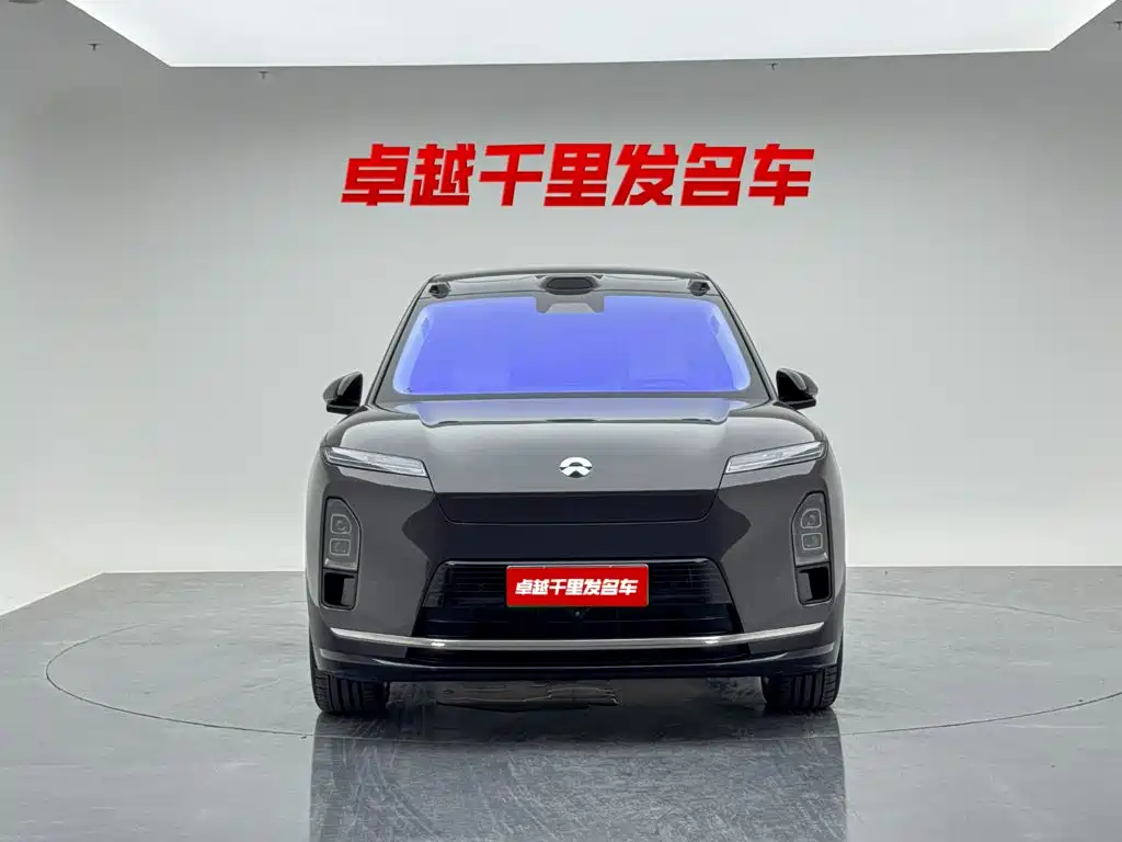 2026 NIO ES8