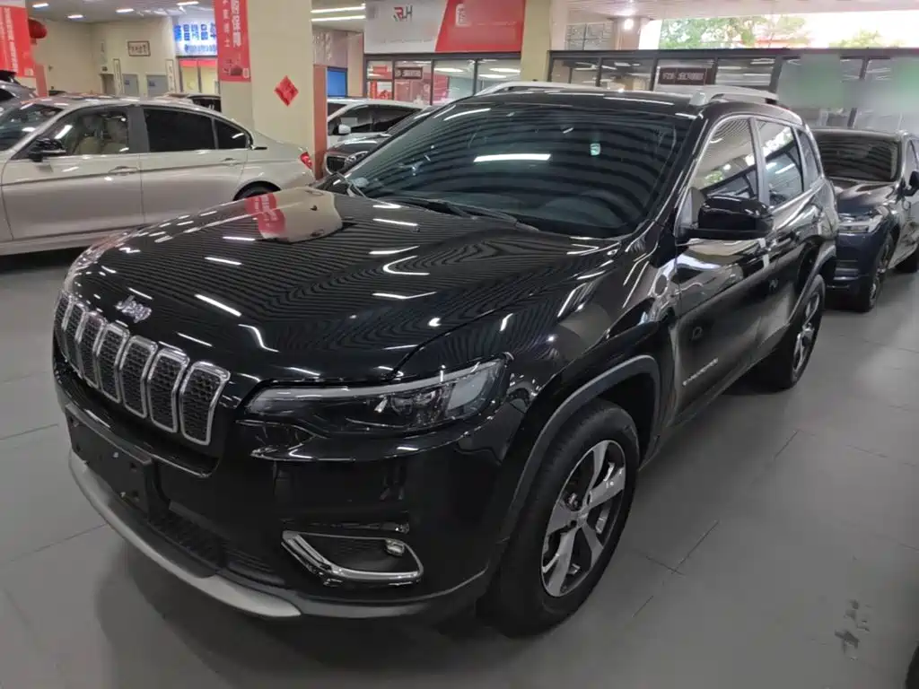 2021 Jeep Cherokee