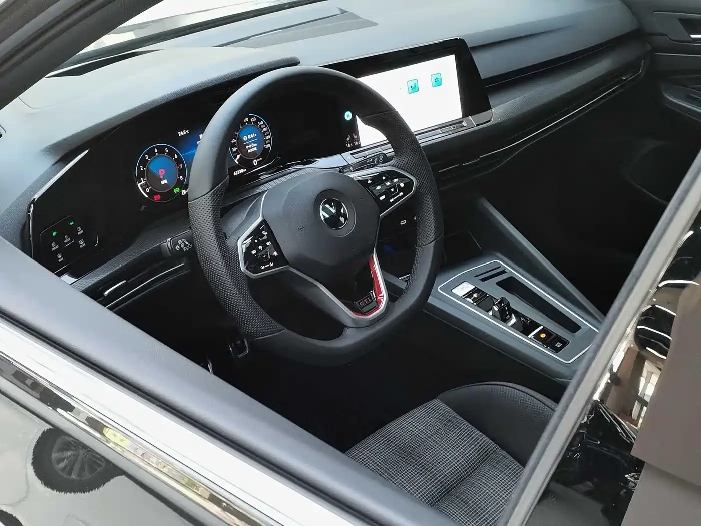 Volkswagen Golf GTI 2021 380TSI DSG GTI фото 10