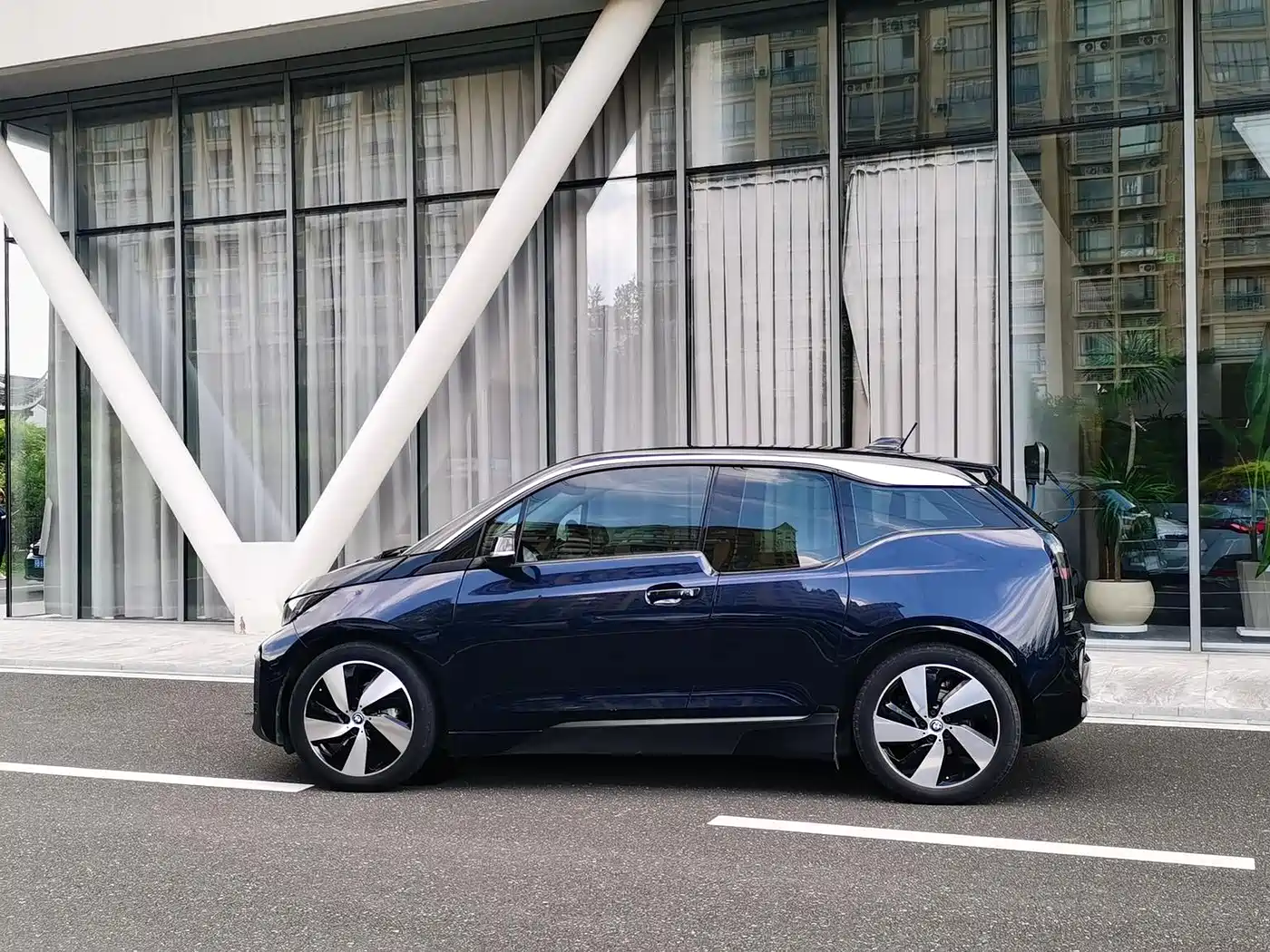 2019 BMW i3 (Import)